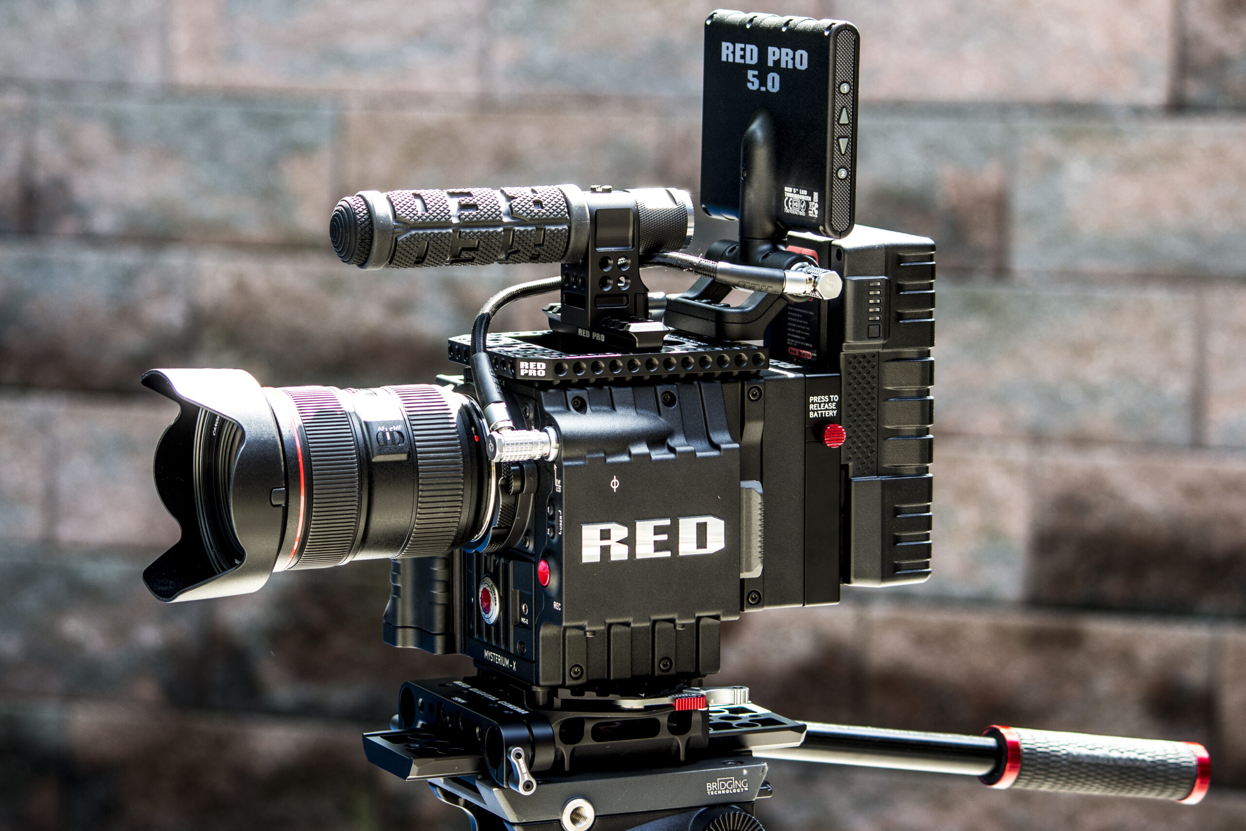 Baglæns syre I detaljer Red Digital Cinema's Epic-MX - Fuzz on the Lens Productions